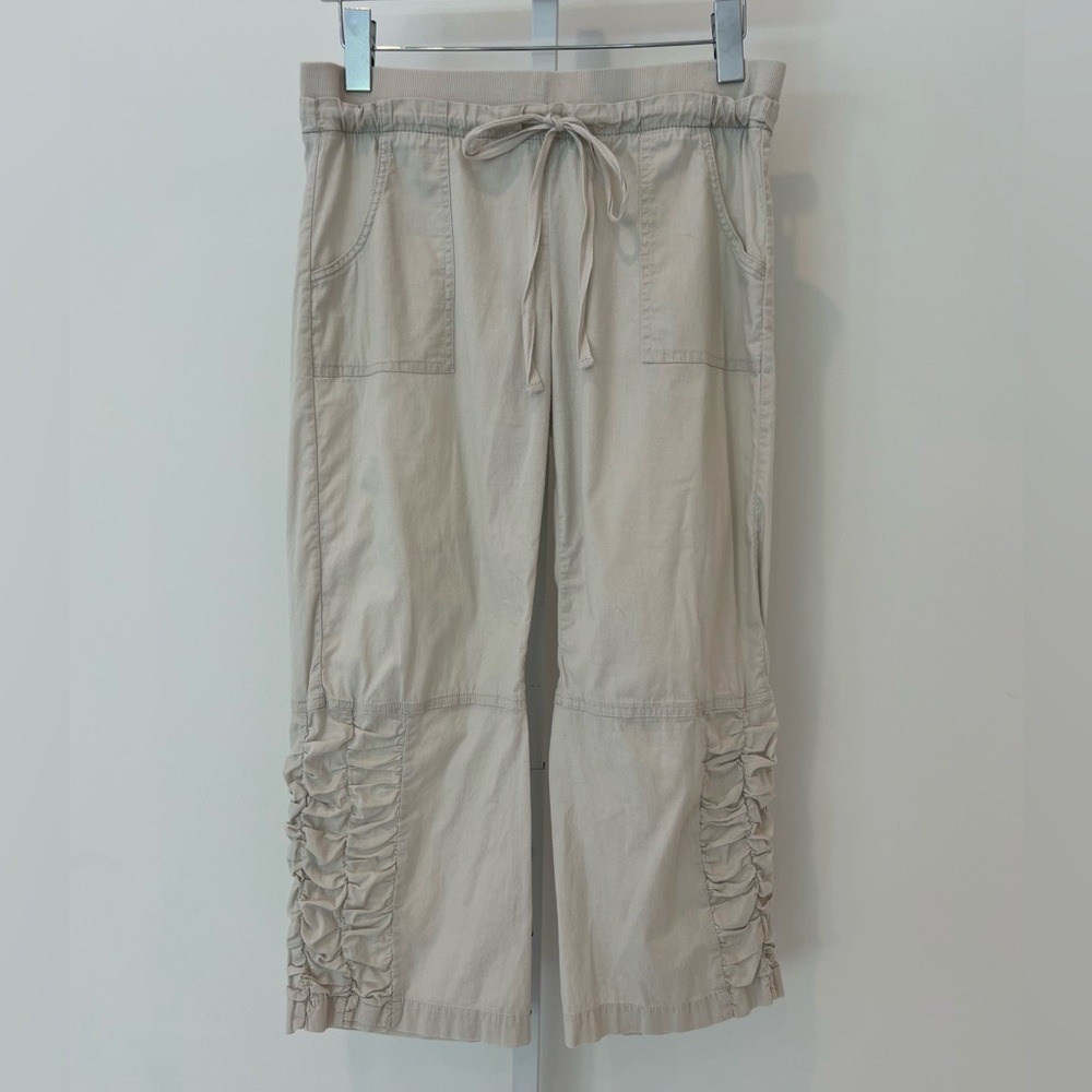 WEARABLES BEIGE COTTON SPANDEX PULL ON CAPRI PANTS STYLE #2725W SIZE M